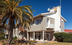 Loganda Karoo Lodge